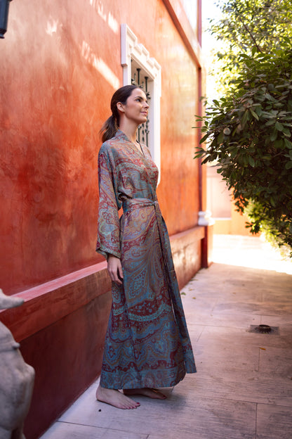 Bata Meera Reversible