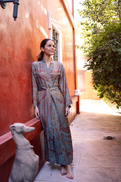 Bata Meera Reversible